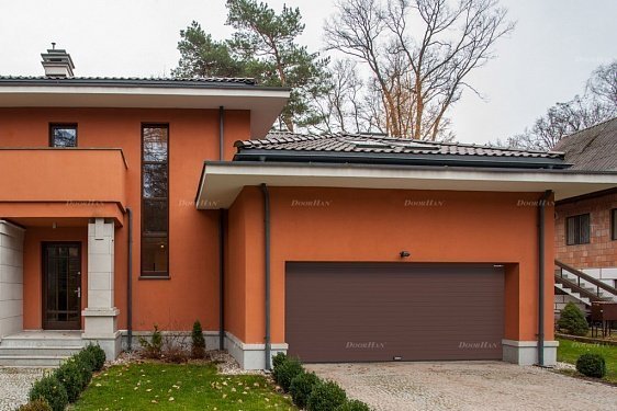 Гаражные ворота Doorhan серии rsd02 (2600х2900)